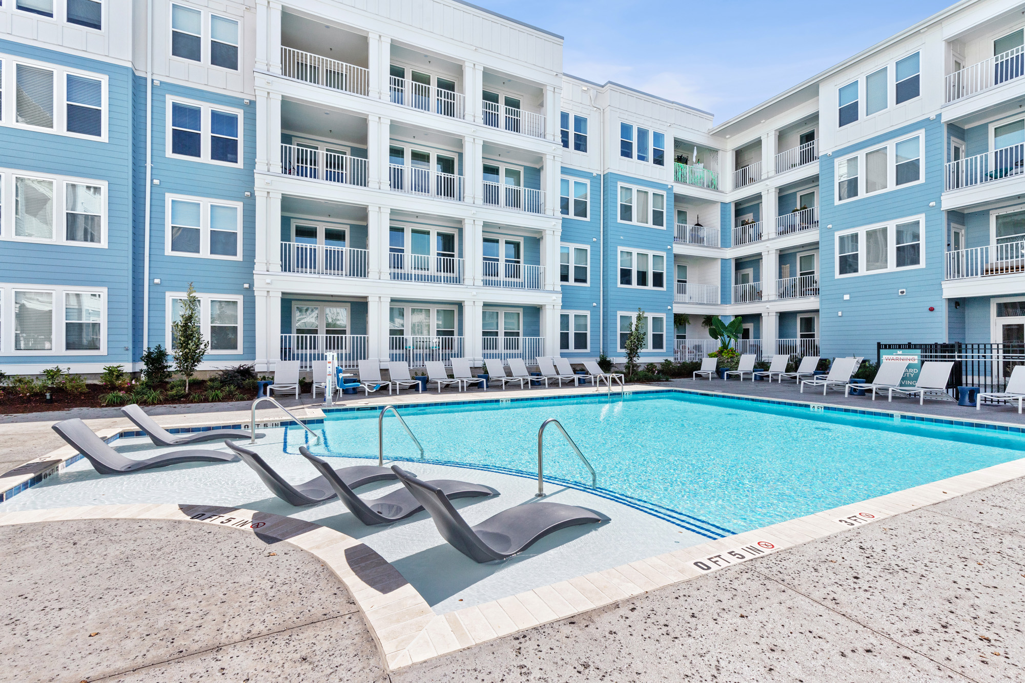 Oasis at Riverlights - Amenities